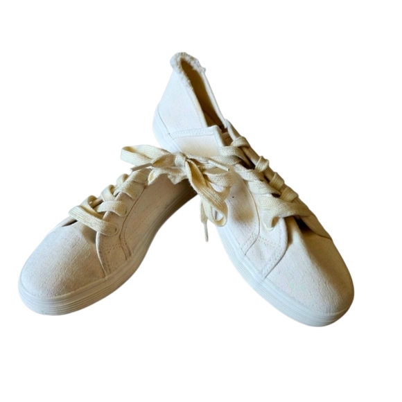 Rocket Dog Cream Lace Up Womens Sneakers Size 10 New Without Box - Picture 1 of 5